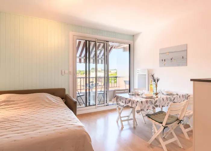 Lägenhet Les Gabiers By Interhome *